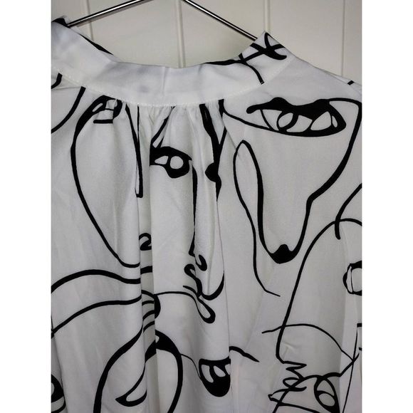 Artistic Ivory Blouse Black Line Portrait Silky Draping Sleeveless Neck Tie - Picture 13 of 14